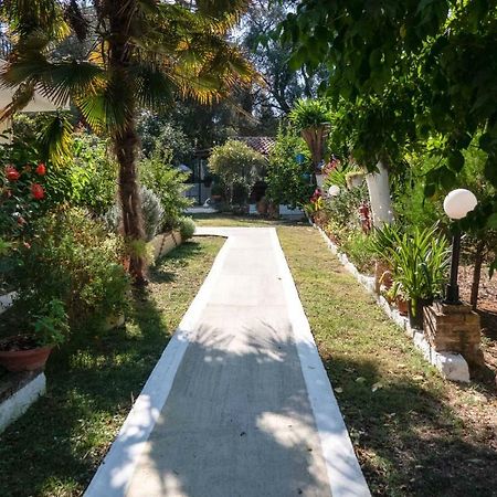 Yiannis Apartments Agios Georgios Pagoi Corfu Agios Georgios Pagon Exteriör bild