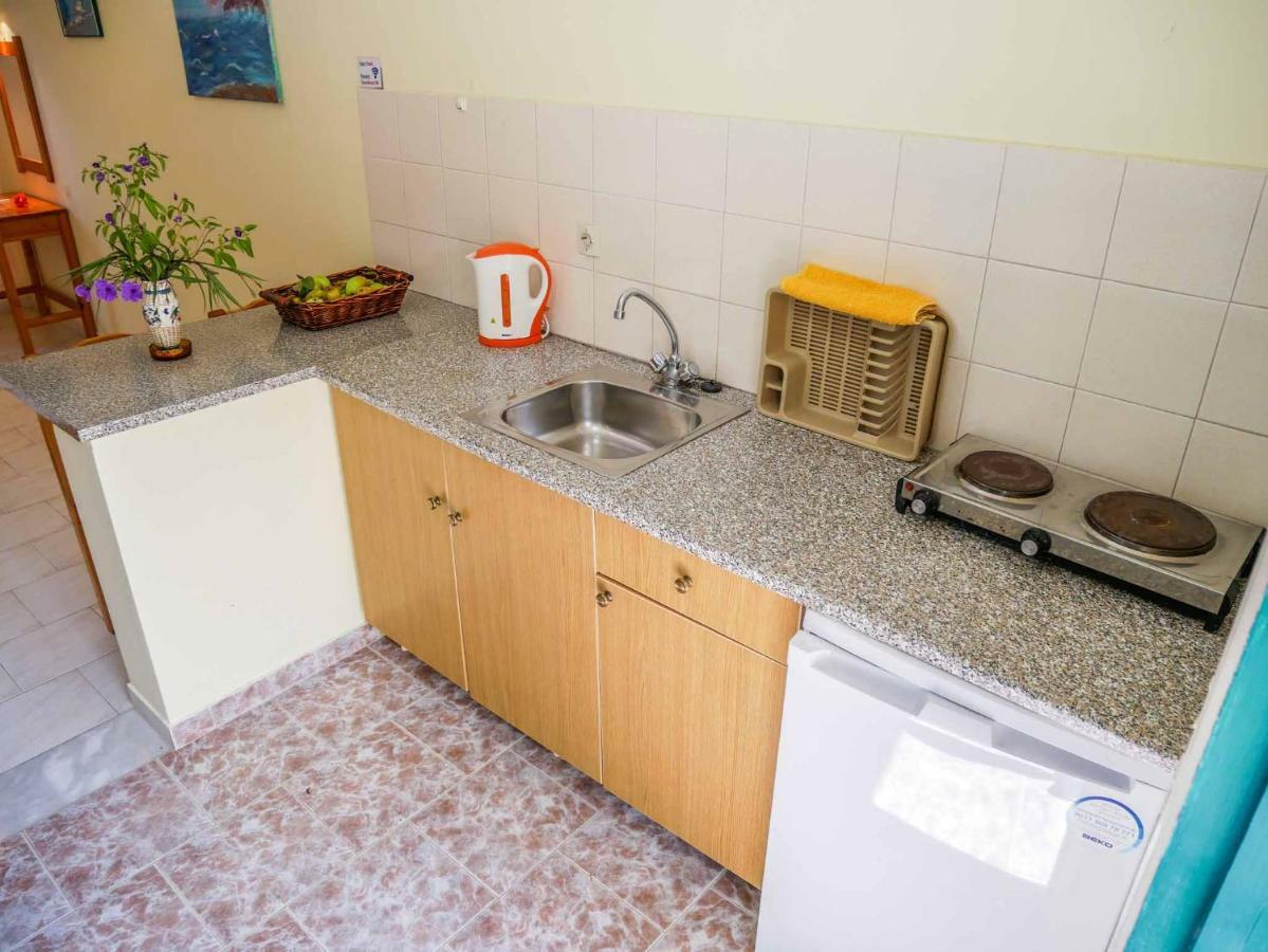 Yiannis Apartments Agios Georgios Pagoi Corfu Agios Georgios Pagon Exteriör bild