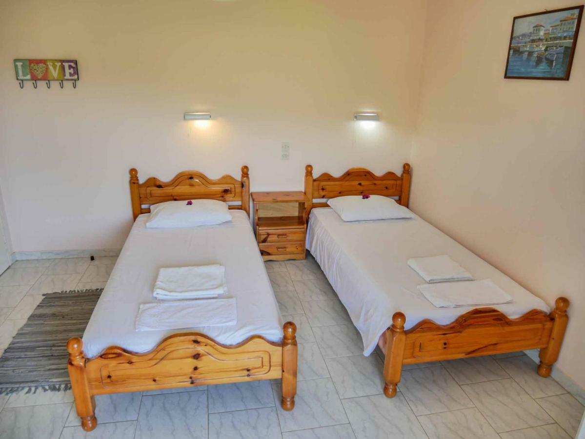Yiannis Apartments Agios Georgios Pagoi Corfu Agios Georgios Pagon Exteriör bild