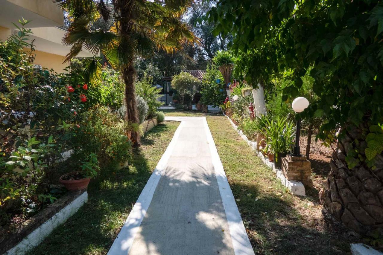 Yiannis Apartments Agios Georgios Pagoi Corfu Agios Georgios Pagon Exteriör bild